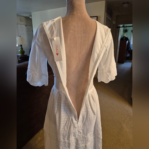 NEW Lot Of 2 Petal Lush Dress Size Small, White And Ivory Embroidered - Picture 10 of 13